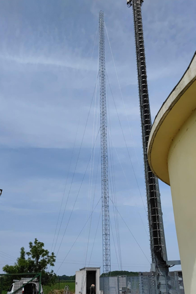 Traliccio strallato quadrato TSQ-21